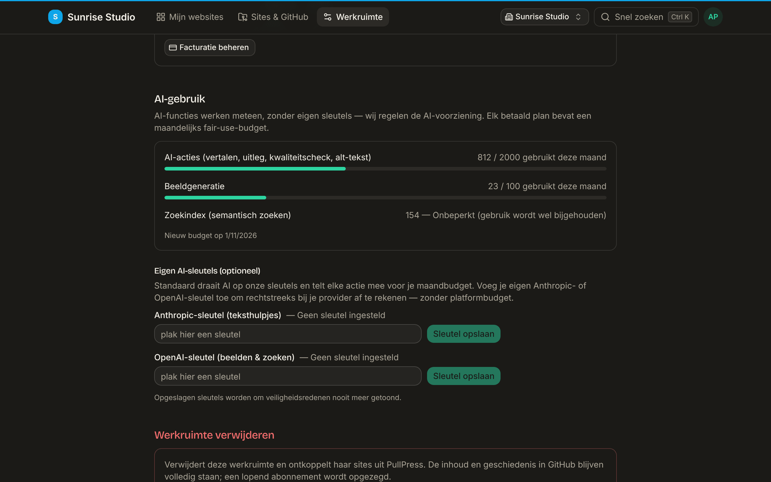Werkruimte-instellingen → AI-gebruik: meters voor AI-acties, het genereren van afbeeldingen en de zoekindex ten opzichte van het maandbudget van het abonnement, met velden om je eigen sleutels van Anthropic en OpenAI te bewaren