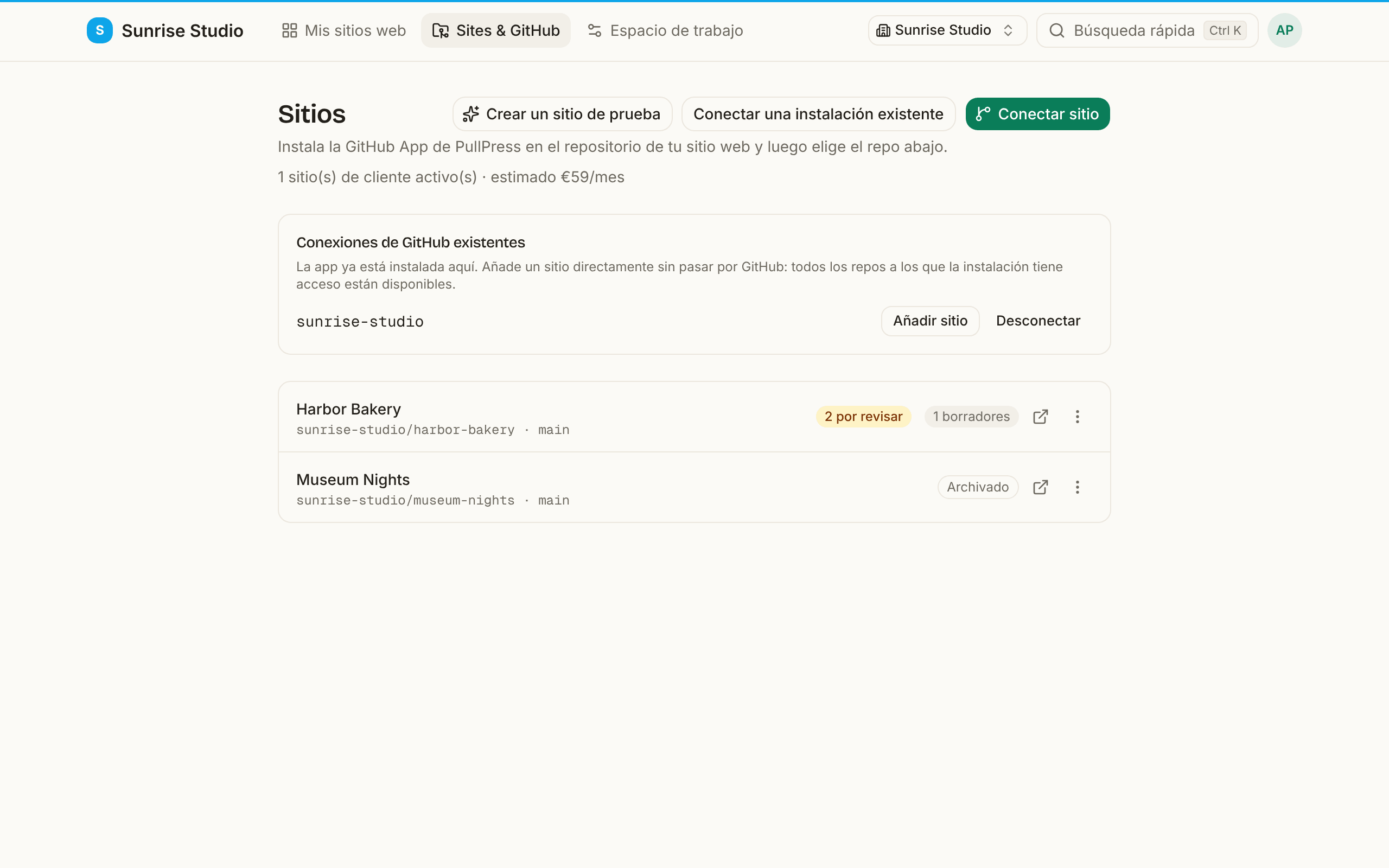 La página Sites & GitHub con una tarjeta Conexiones de GitHub existentes para la instalación sunrise-studio (Añadir sitio, Desconectar) sobre la lista de sitios conectados, más los botones Conectar una instalación existente y Conectar sitio