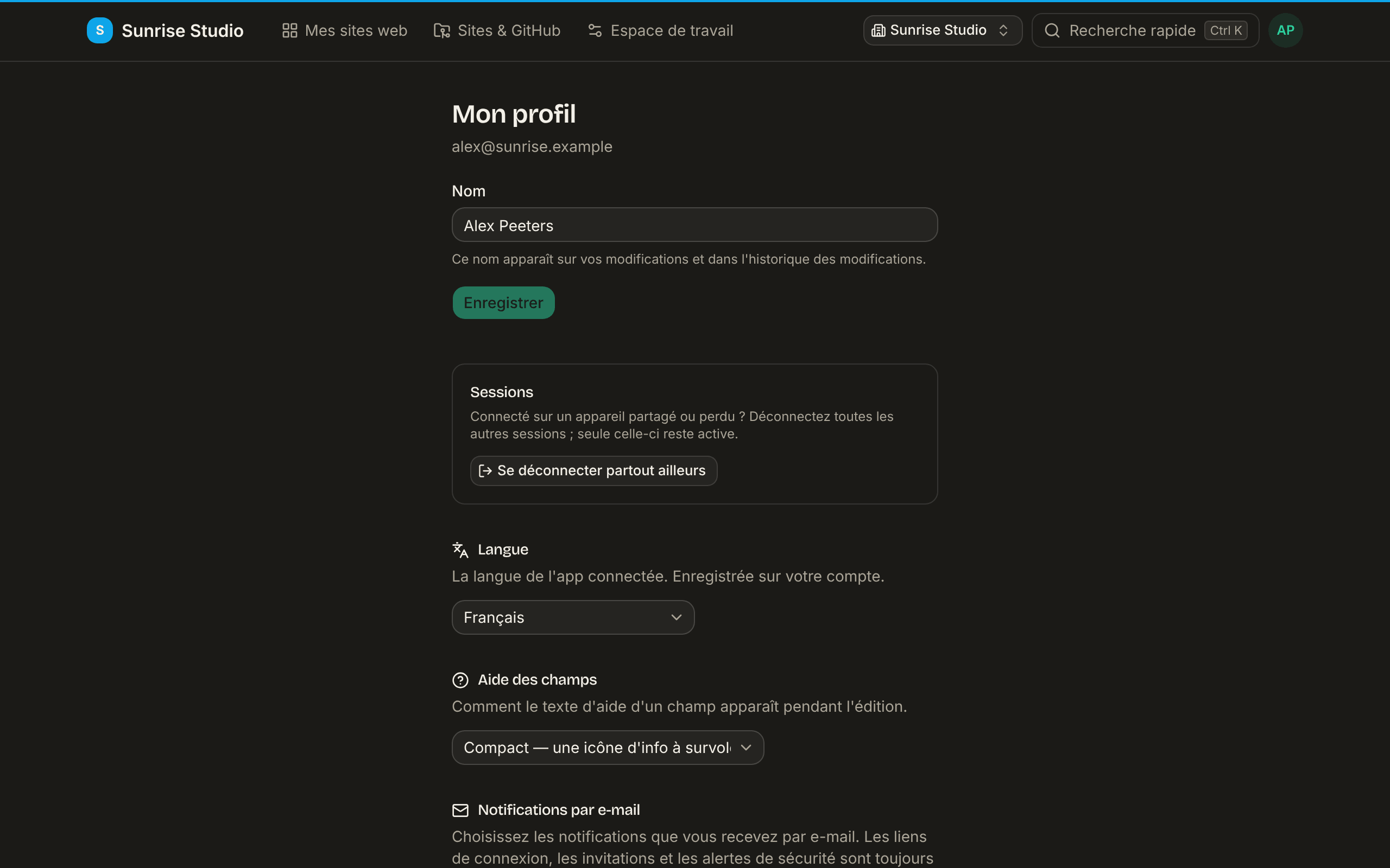La page Mon profil : un champ Nom avec Enregistrer, un encadré Sessions avec Se déconnecter partout ailleurs, une liste Langue réglée sur Français et une liste Aide des champs